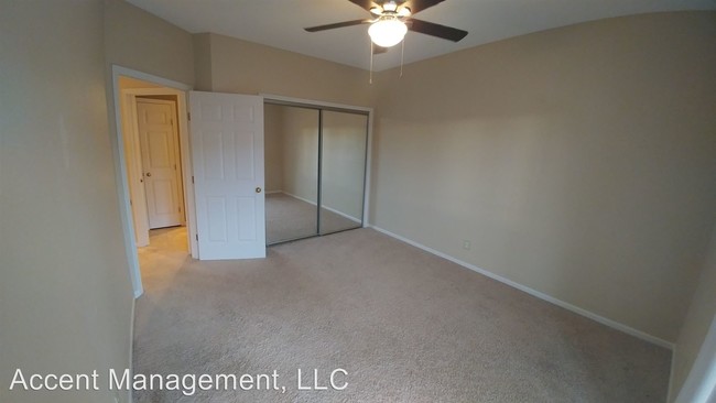 Building Photo - 6538 Spring Brook Rd