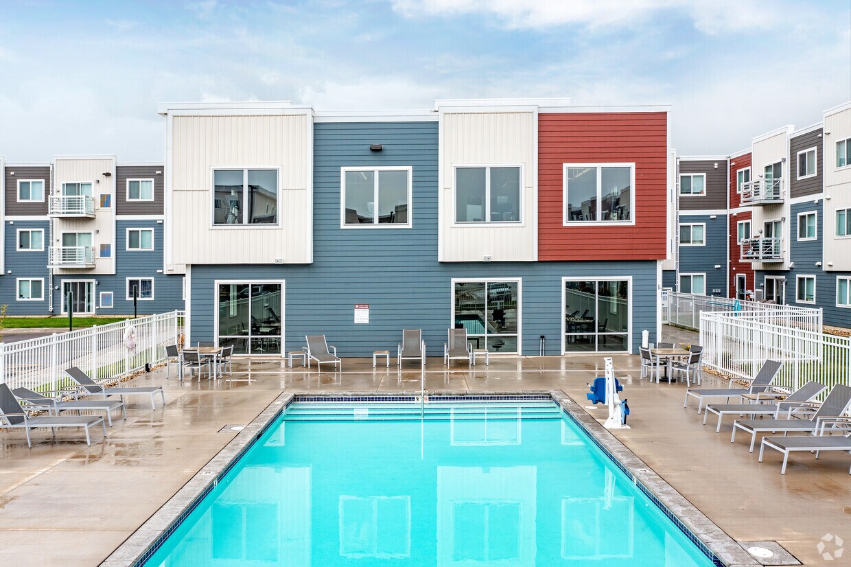 Whisper Ridge Commons Apartments in Sioux Falls, SD