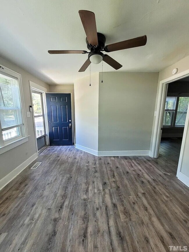 Foto del edificio - Gorgeous One Bedroom Home Coming soon!