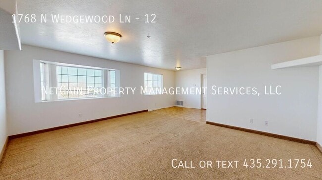 Foto del edificio - 1768 N Wedgewood Ln