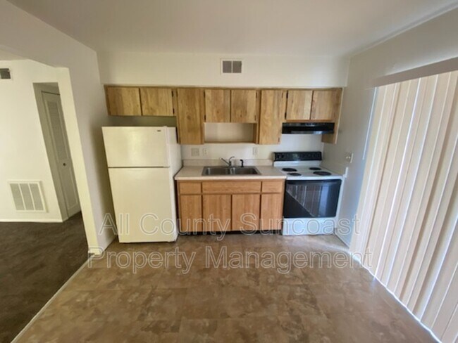 Building Photo - 7601 35th St N