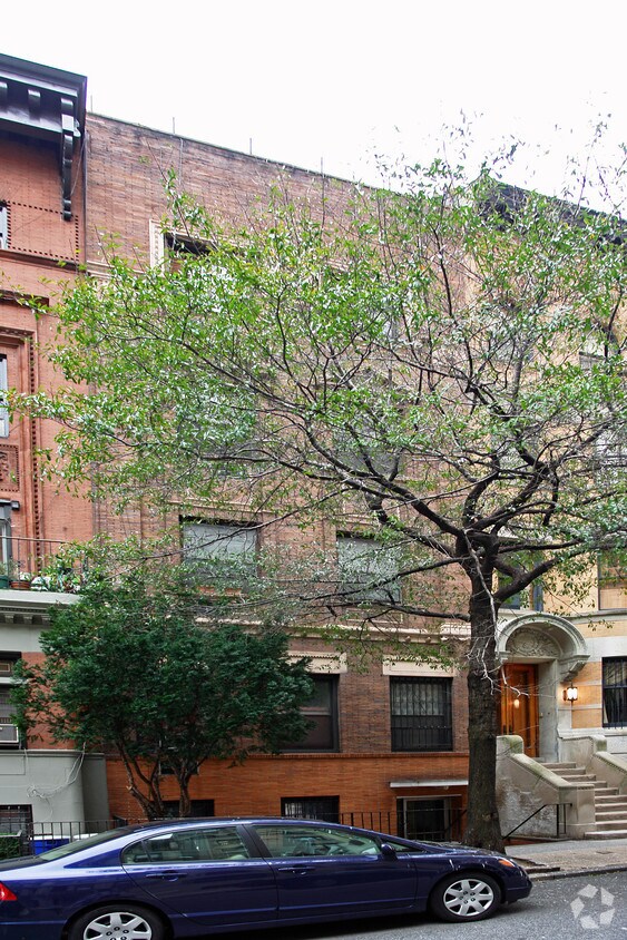 Primary Photo - 307 W 76th St