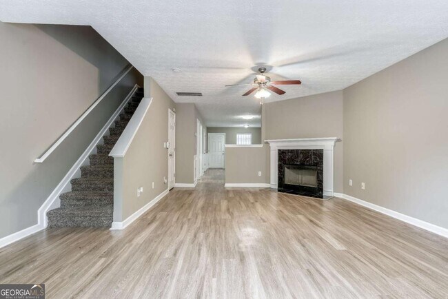 Foto del edificio - 2913 Vining Ridge Terrace