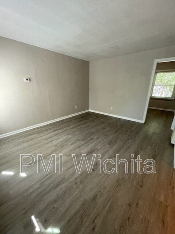Foto del edificio - 1512 S Pattie St