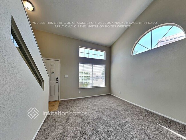 Foto del edificio - 5701 Heatherwood St