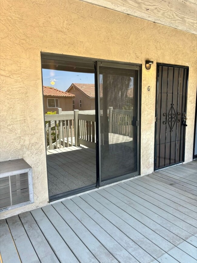 Building Photo - 1466 Granite Hills Dr