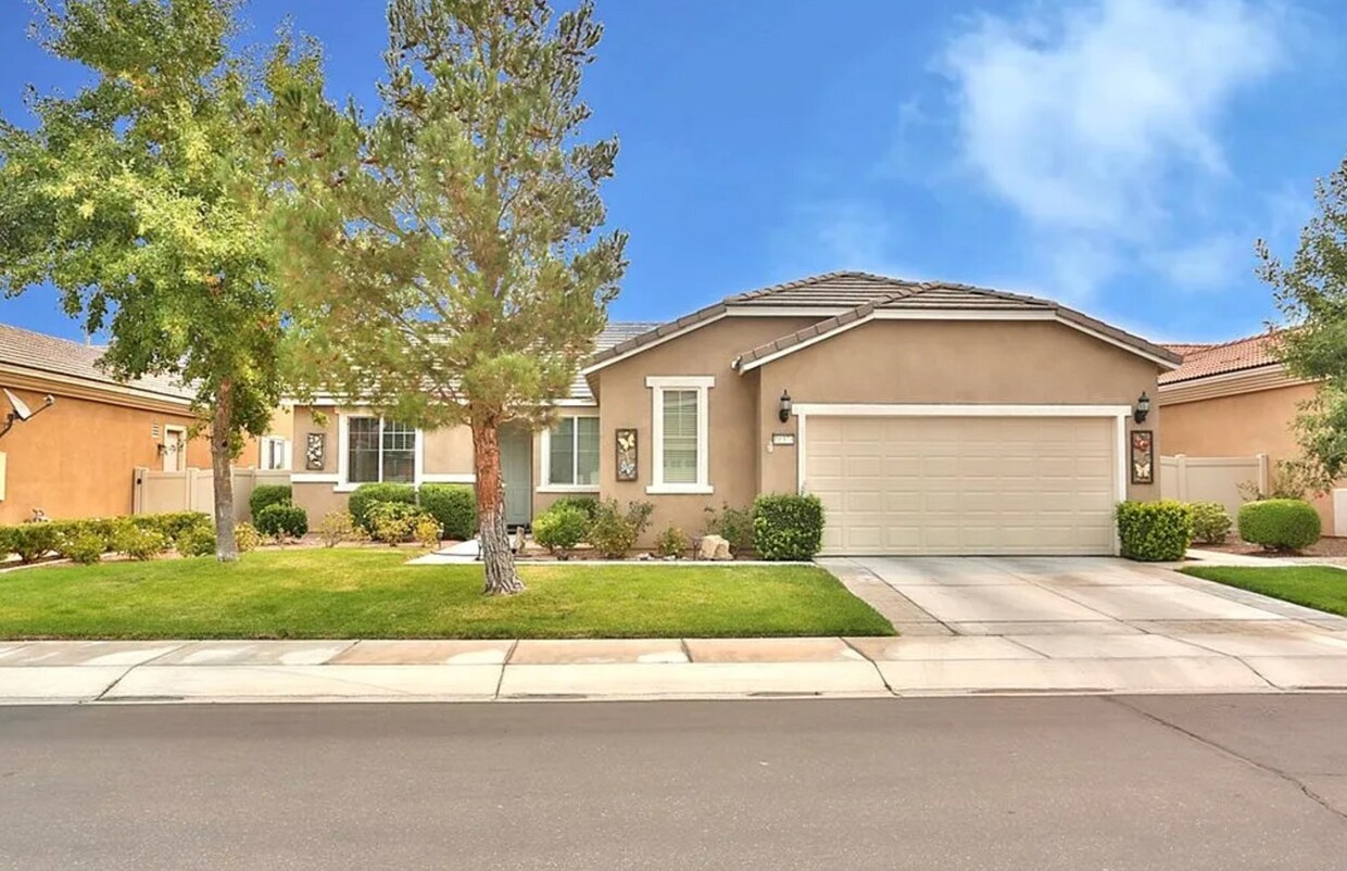 Foto principal - JESS RANCH - 3 BEDROOM