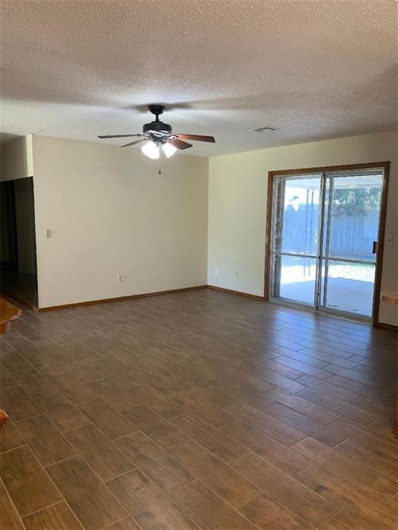 Building Photo - 7709 S Country Club Dr
