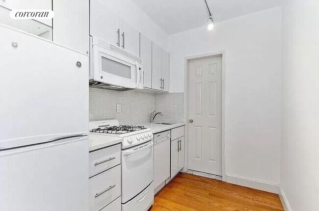 Foto del edificio - 172 Mulberry St