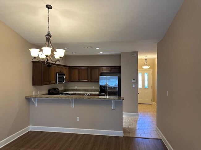 Building Photo - 1013 Chase Creek Cir