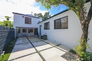Building Photo - 52 NE 47th St