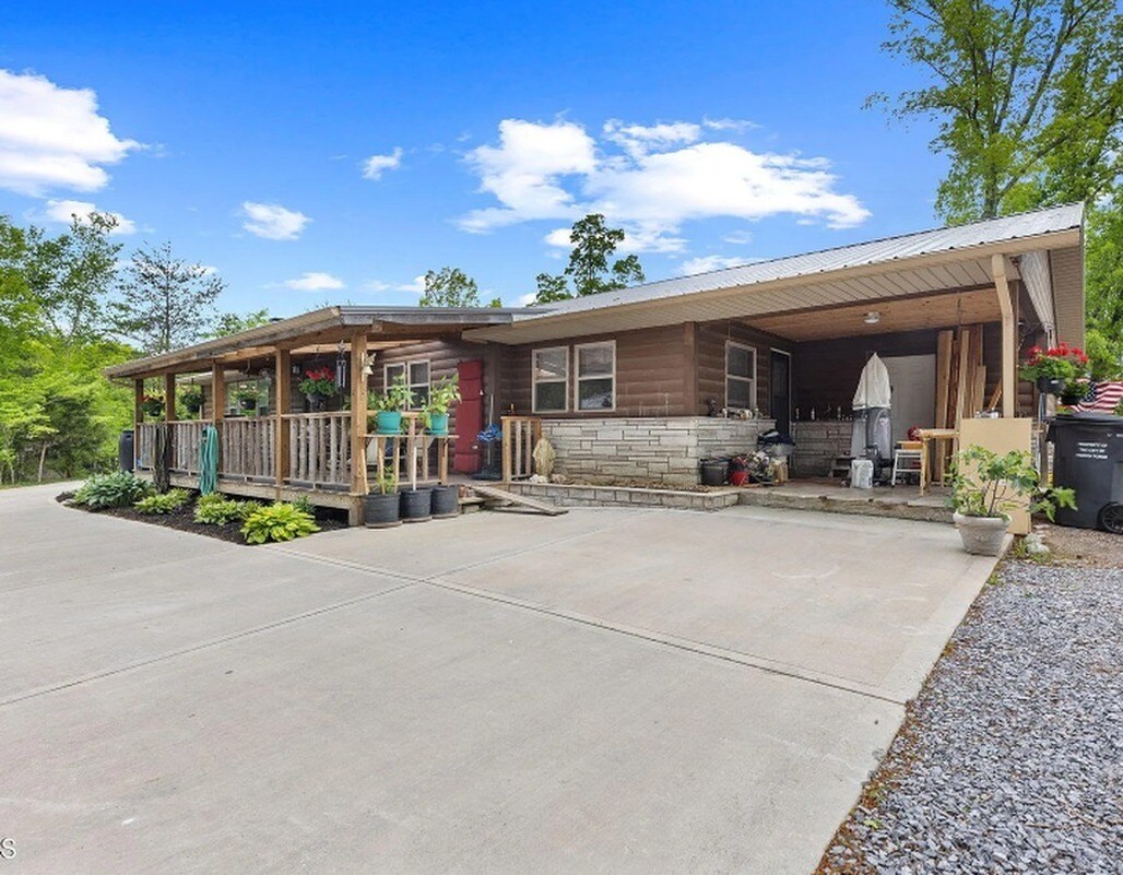 Foto principal - 3117 Noland Dr