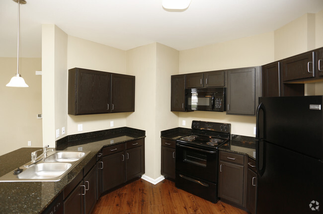 Kitchen - Sycamore Terrace