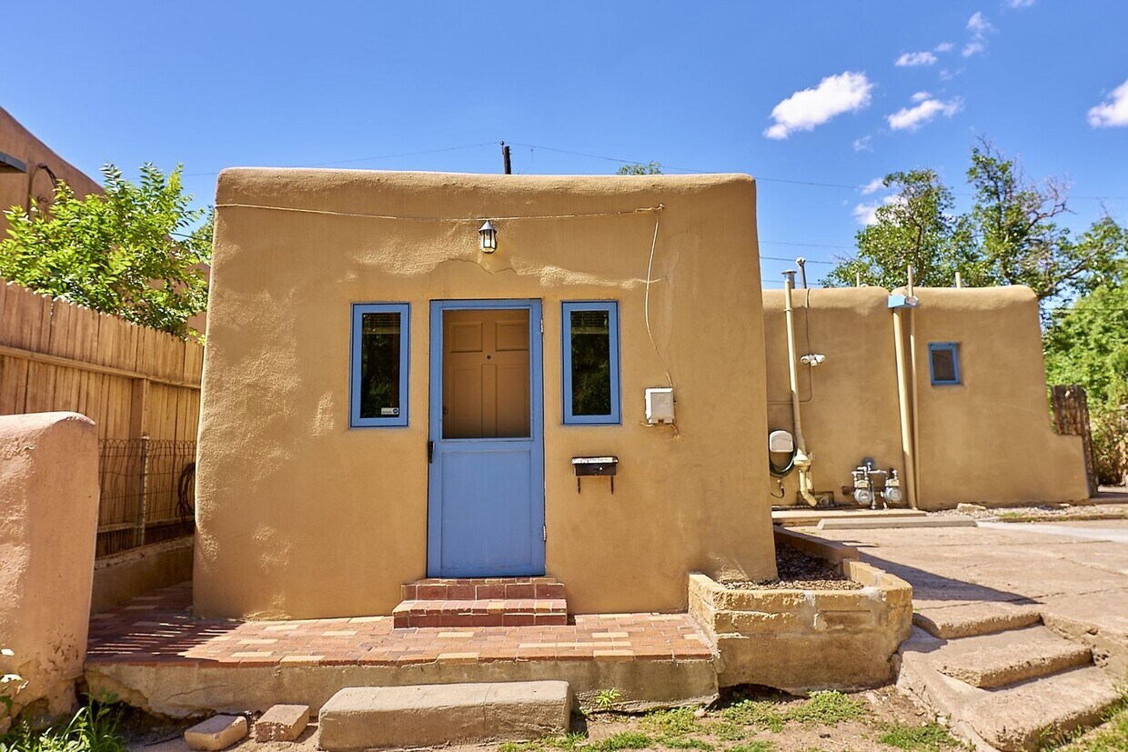 Foto principal - Unfurnished Studio Apartment on Historic H...