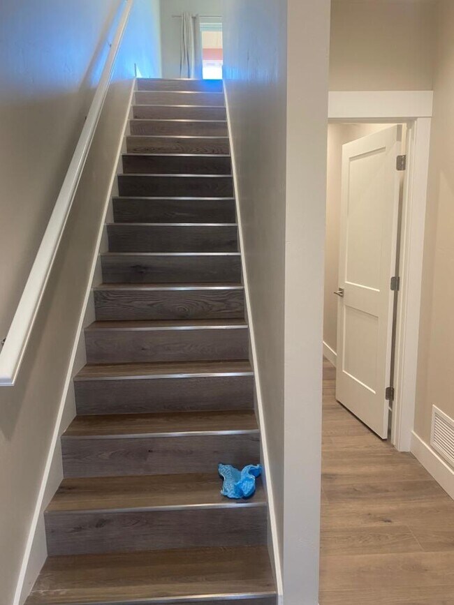 Foto del edificio - 4431-C Deveraux Place