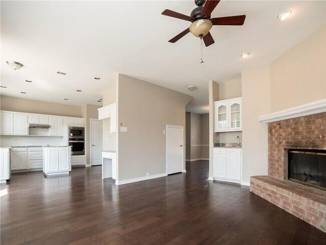 Building Photo - 11205 Jereme Trail