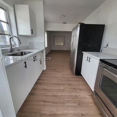 Building Photo - 210 SW 30th Ct