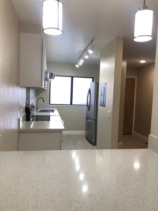 Foto principal - 98-660-660 Moanalua Loop