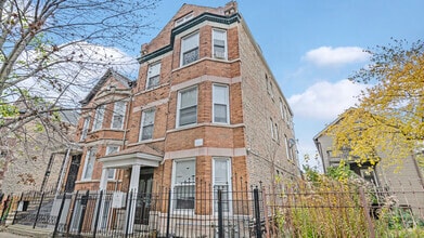 Building Photo - 2255 S Whipple St