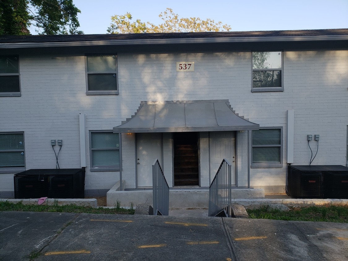 Primary Photo - 537 Sunset Ave NW