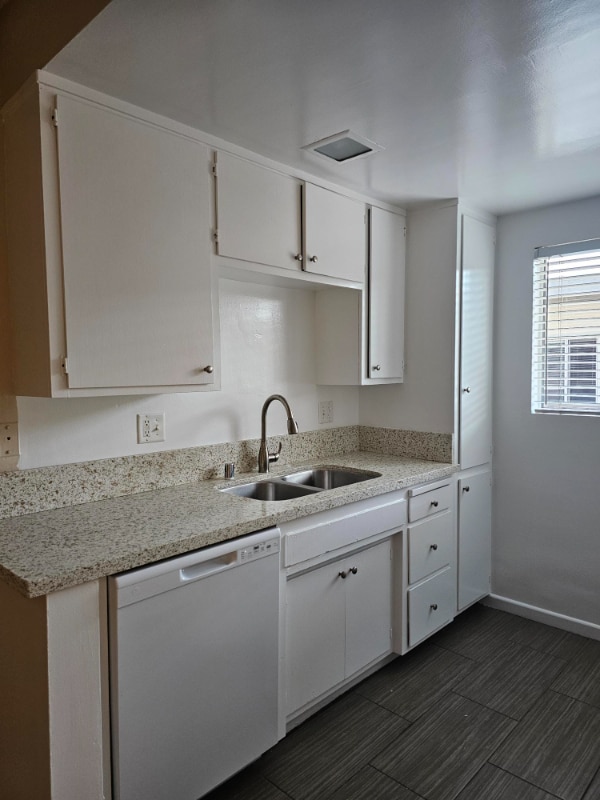 Photo - 20810 Amie Ave