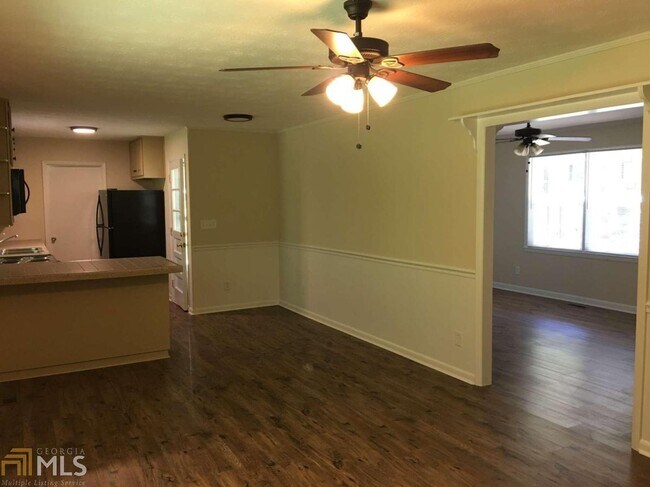 lakeland clarks village