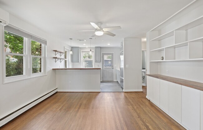 Foto del edificio - 5145 8th St NE