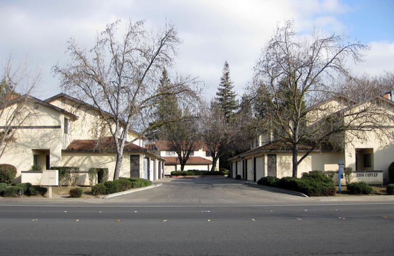 Primary Photo - 3700 Coffee Rd