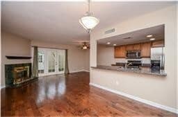 Building Photo - 939 Memorial Village Dr