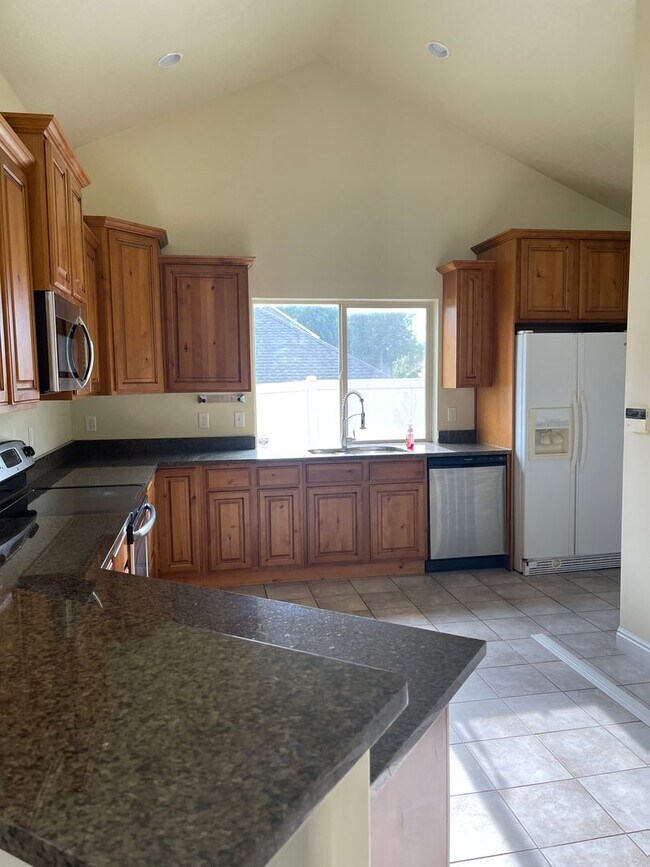 Foto del edificio - Beautiful Lehi home for rent!