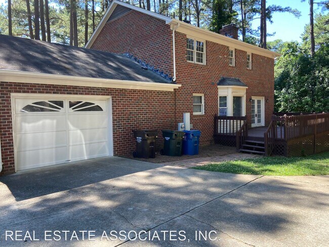 Building Photo - 3 br, 2.5 bath House - 1002 Kimball Drive