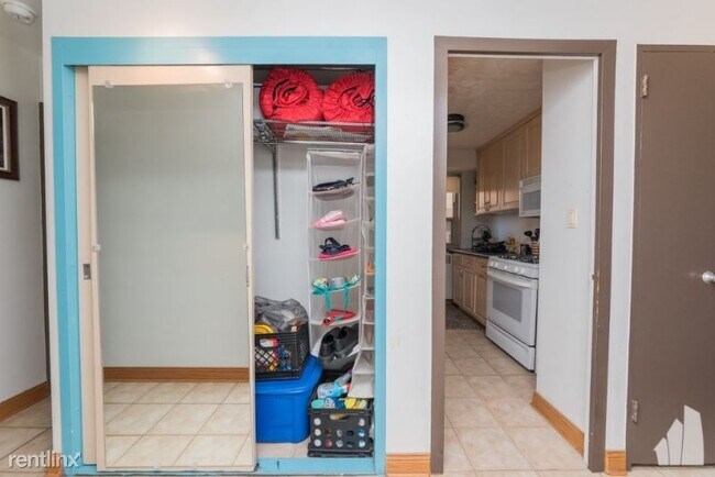Foto del edificio - 3940 N Lake Shore Dr