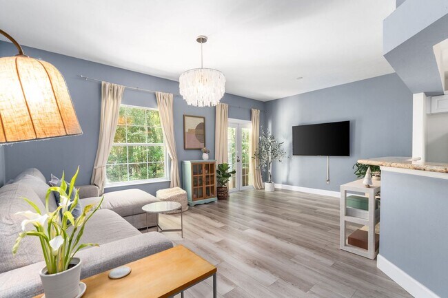 Foto del edificio - New Listing in Monticello at Mill Pond – S...