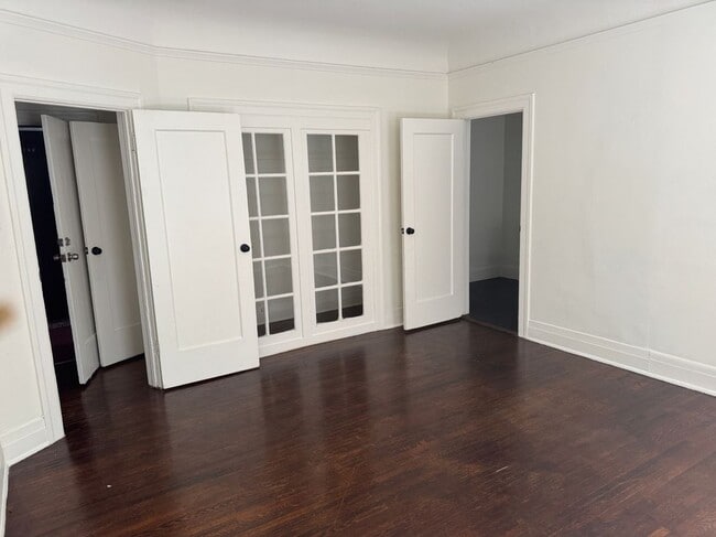 Foto del edificio - 245 S Berendo St