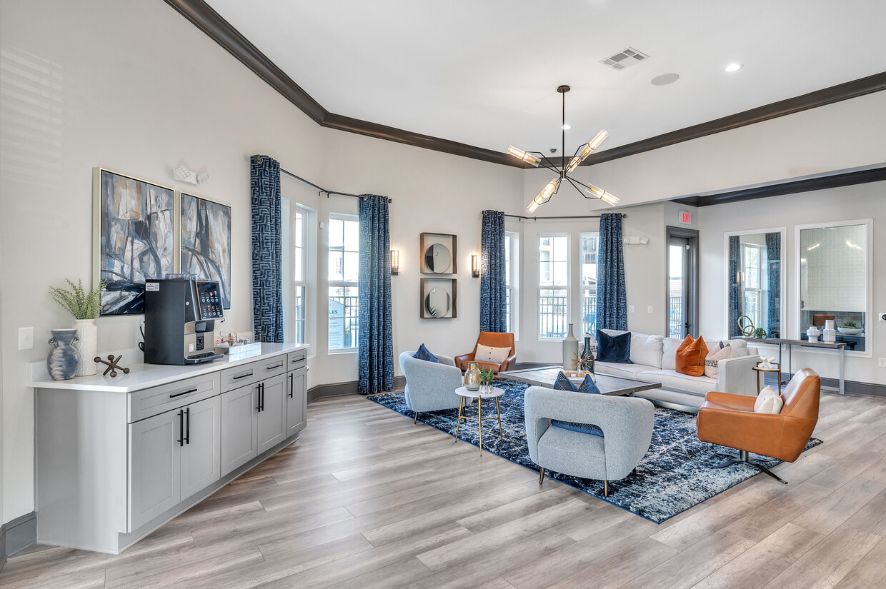 Clubhouse - The Pointe at Heritage