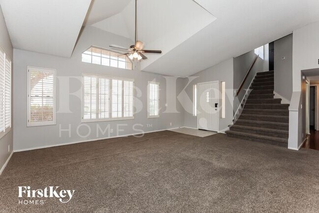 Building Photo - 1333 N Higley Rd
