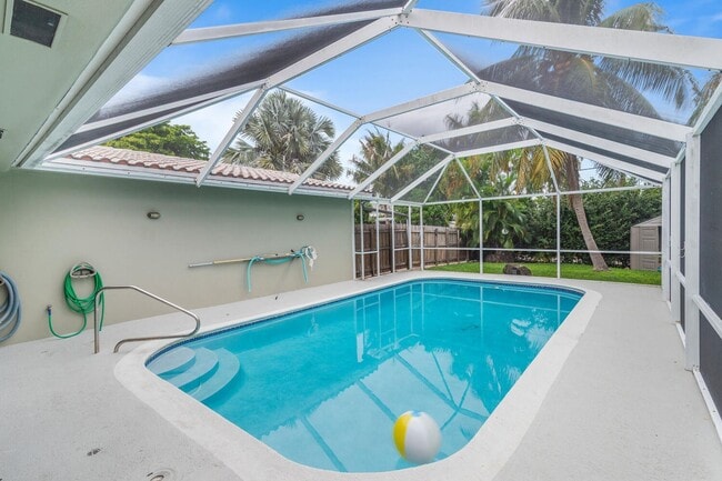 Foto del edificio - 3 br, 2 bath House - 1047 Buchanan Street