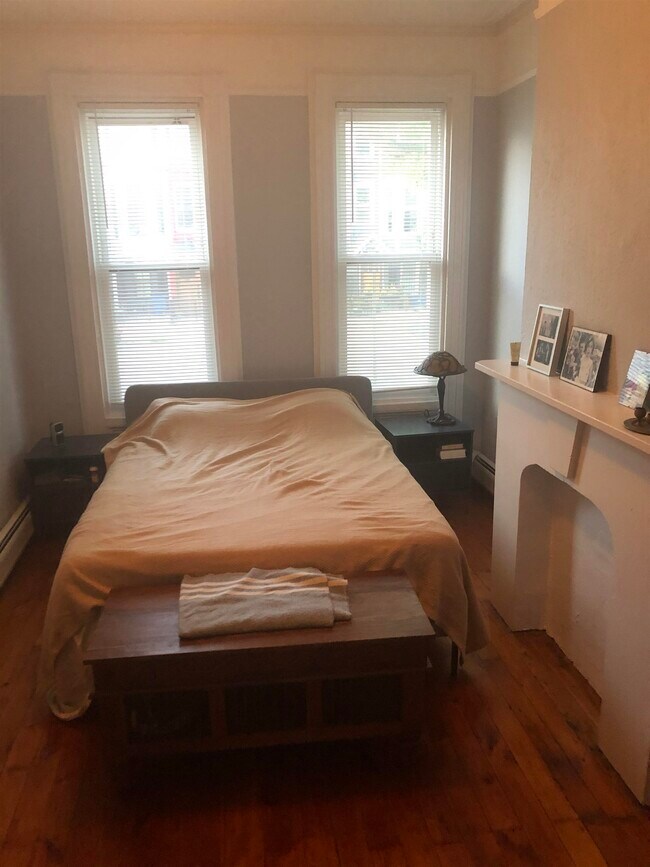 Foto del edificio - 330 Pavonia Ave