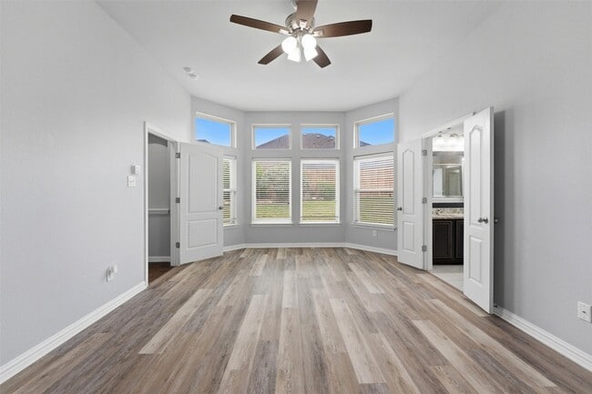 Building Photo - 453 Rockaway Dr