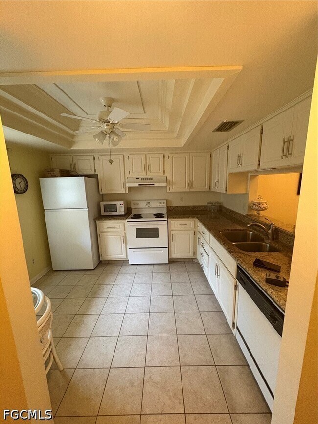 Foto del edificio - 6116 Whiskey Creek Dr