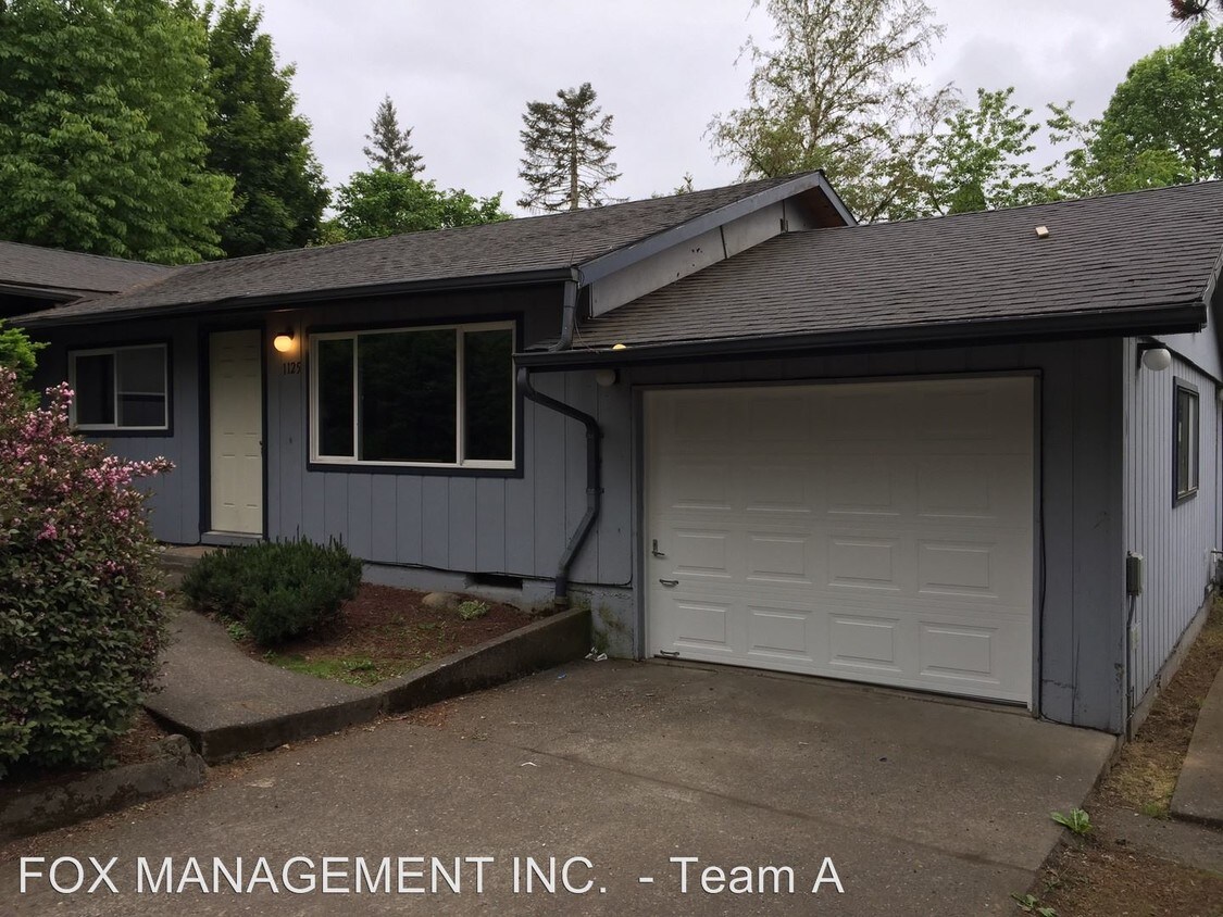 Foto del edificio - 1133-1133 NE 162nd Ave