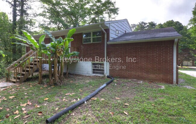 Foto del edificio - 1387 Willow Dr