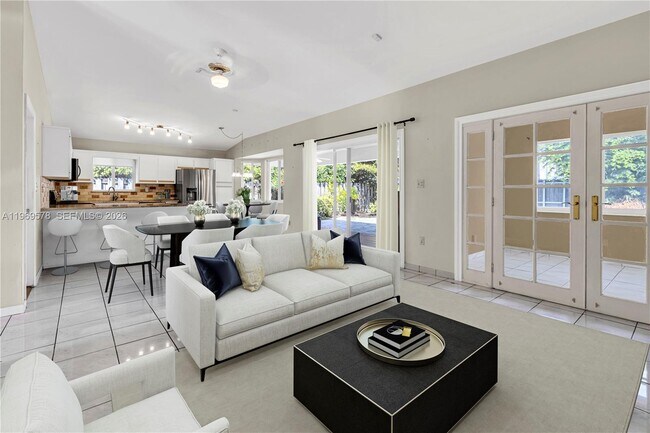 Foto del edificio - 8531 SW 12th St