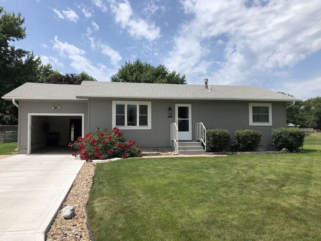 Primary Photo - Top notch property!