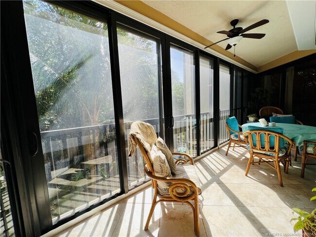 Foto del edificio - 221 NE Plantation Rd
