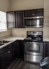 Building Photo - 318 S 600 E