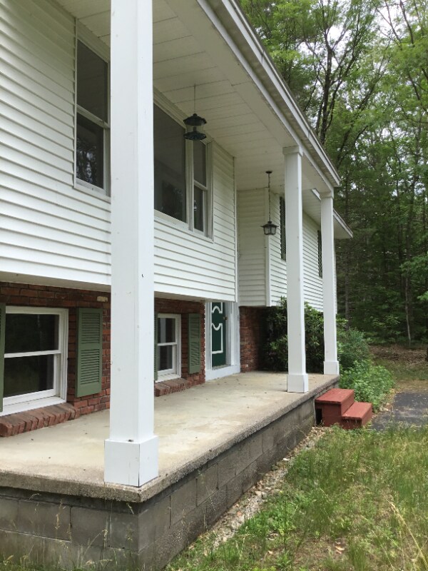 Primary Photo - 964 Trout Lake Rd