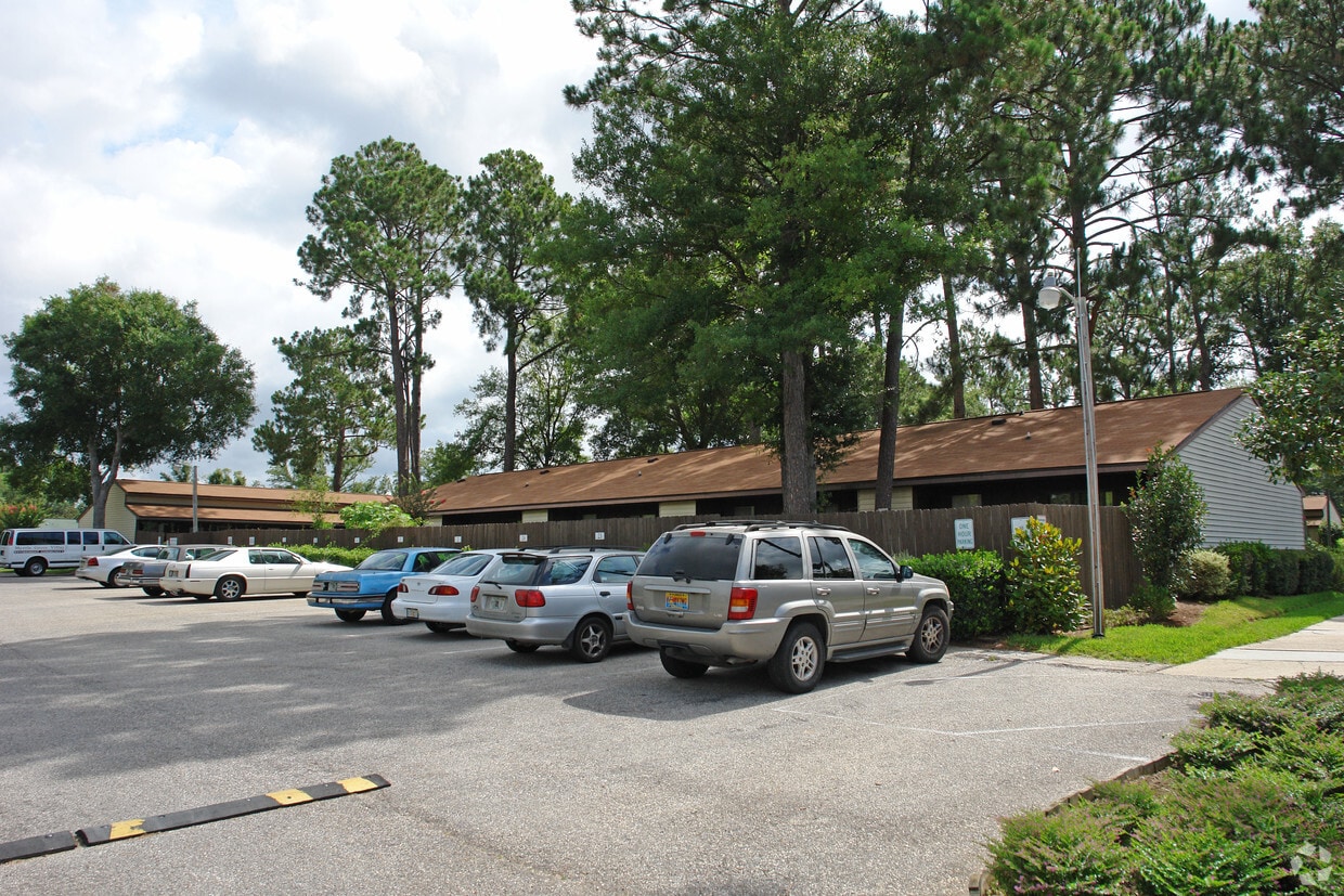 Primary Photo - Myrtle Grove Villas