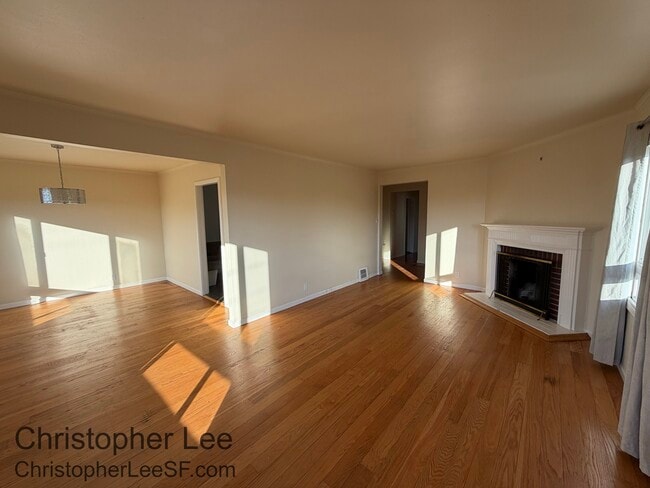 Building Photo - 1452 Pacheco St