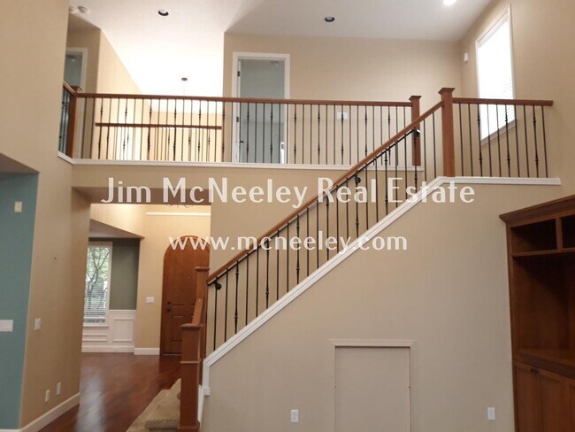 Foto del edificio - 4 br, 3 bath House - 13629 NW Stonebridge Dr